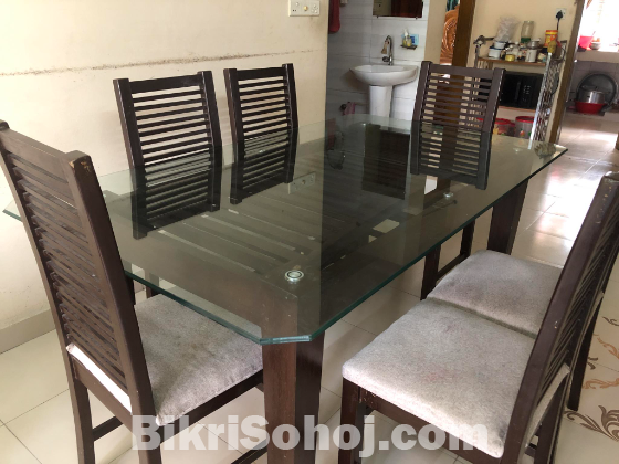 Dinning table
